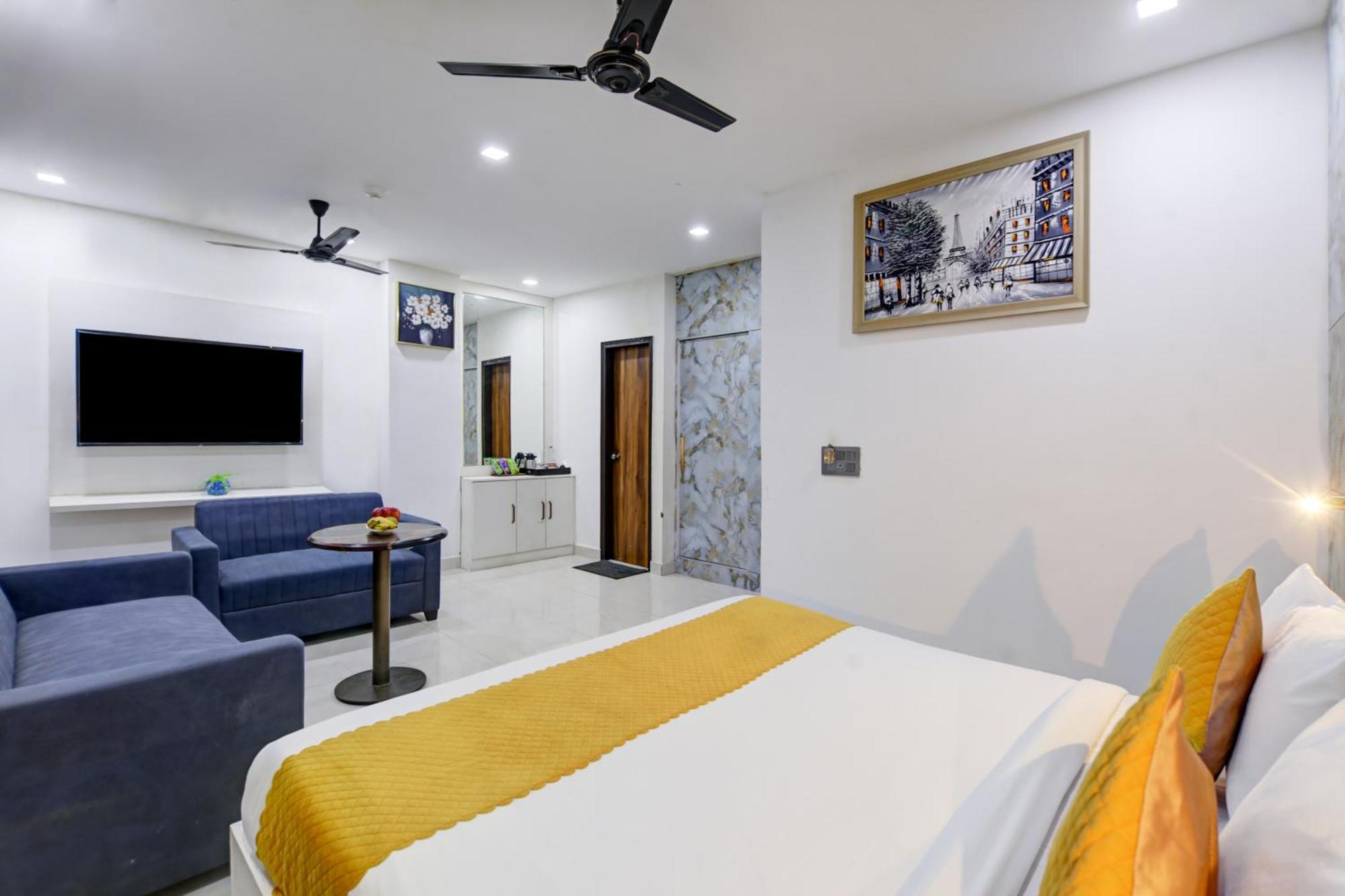 Status By Hotel The Emporio 가지아바드 외부 사진